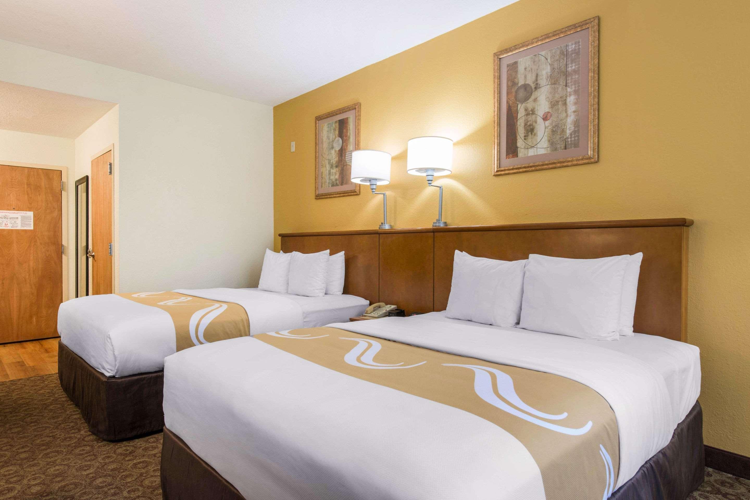אורלנדו Quality Inn & Suites Near The Theme Parks מראה חיצוני תמונה