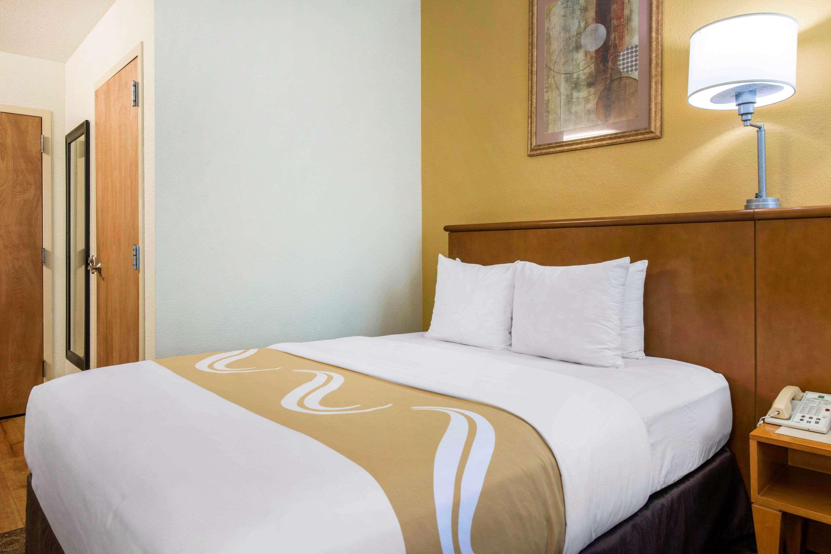 אורלנדו Quality Inn & Suites Near The Theme Parks מראה חיצוני תמונה