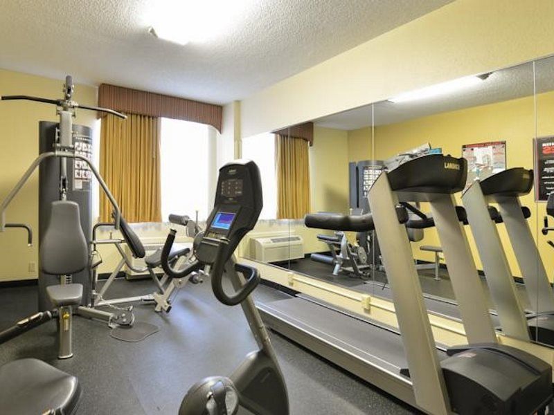 אורלנדו Quality Inn & Suites Near The Theme Parks מראה חיצוני תמונה